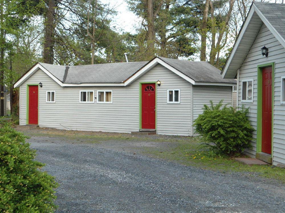 Motel Flower Field And Cottages 3*