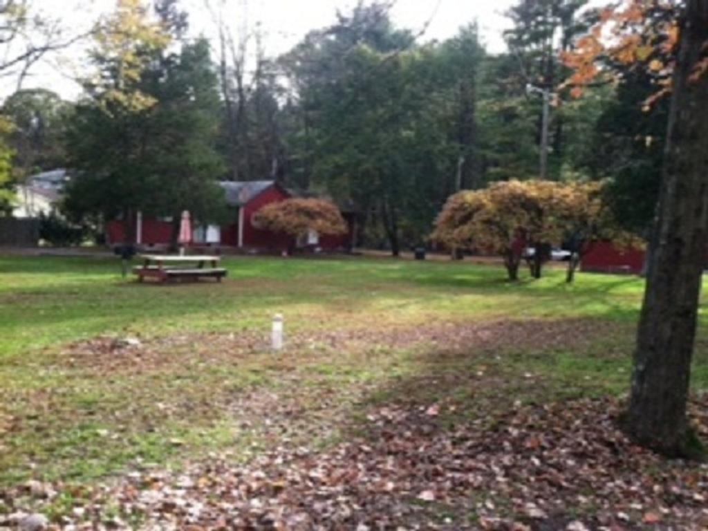 Flower Field And Cottages Stroudsburg